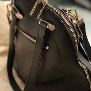 Black Danier Leather Medium Satchel